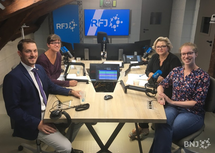 De gauche à droite : Thierry Froidevaux (candidat au Conseil des Etats, UDC), Pauline Godat (candidate au Conseil des Etats, Les Verts), Suzanne Maître-Schindelholz (candidate au Conseil national, PCSI) et Gaëtane Voirol (candidate au Conseil national, PLRJ).