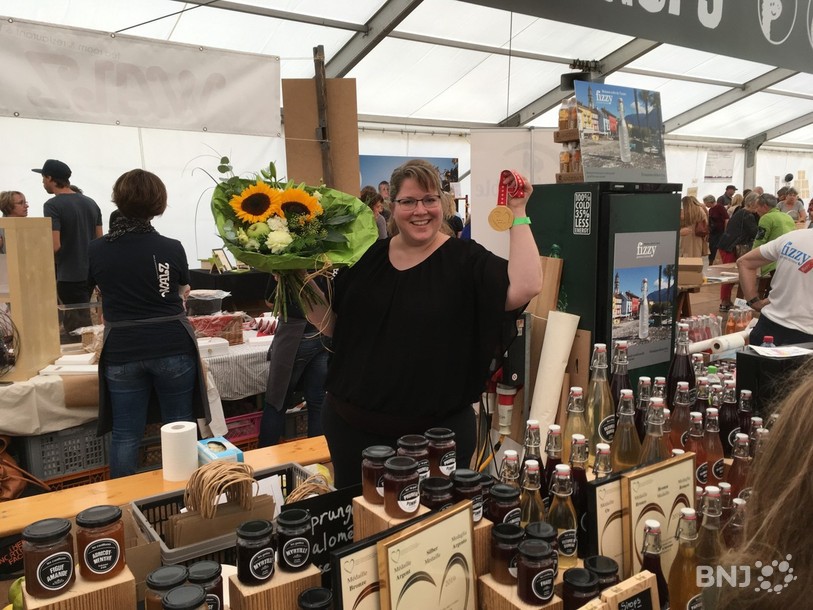 Salomé Sprunger a raflé 4 médailles au Concours suisse des produits du terroir et le prix de la Meilleure productrice suisse 2019 dans la catégorie des produits à base de fruits et légumes.