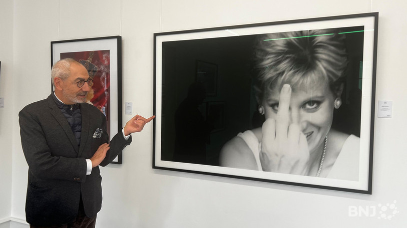 François Chabanian présente Lady Di, ou plutôt son sosie mis en scène sous l'objectif d'Alison Jackson.