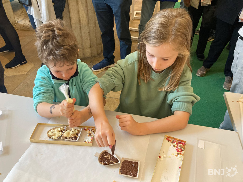 Les participants à l'atelier étaient tous très concentrés.