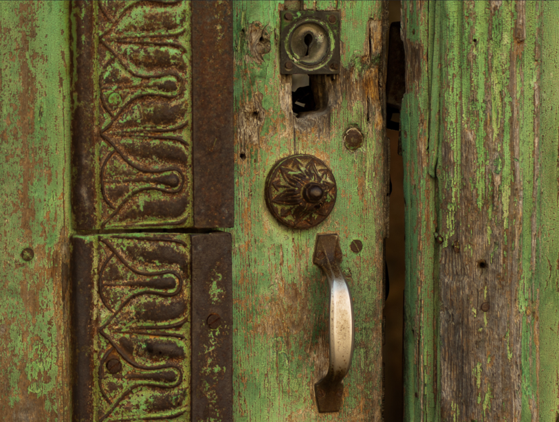 Image prétexte de porte verte. Photo : Unsplash