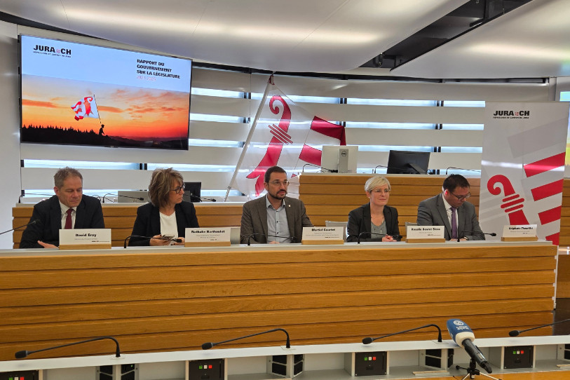 Tous les membres du Gouvernement sont venus présenter les réalisations des cinq dernières années.