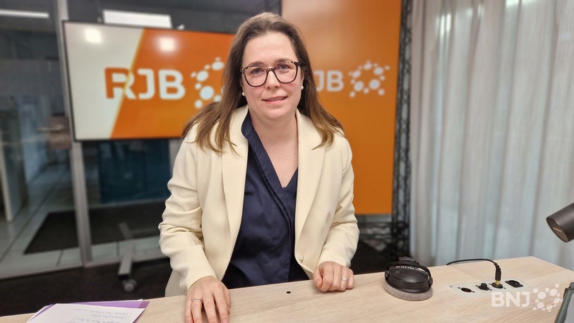 Aurélie Lesne-Gouillon s’est elle-même engagée politiquement, d’abord comme conseillère municipale de Vauffelin il y a 20 ans, puis comme vice-présidente des assemblées à Evilard, ou encore au sein du Conseil du Jura bernois.