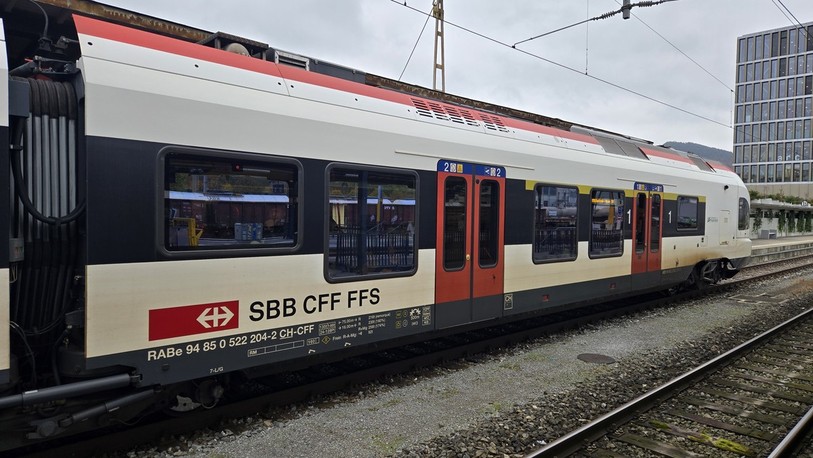 Les usagers du train entre Porrentruy et Courgenay doivent emprunter des bus de remplacement.