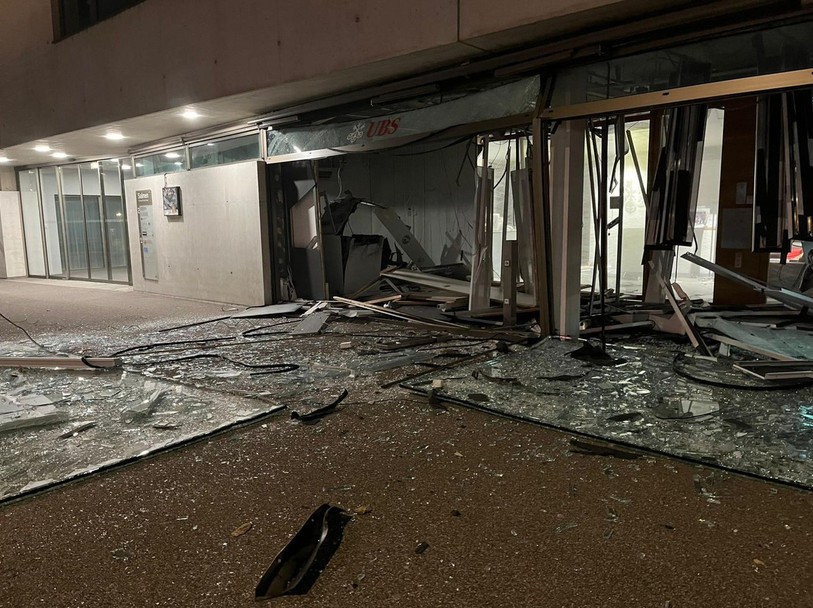 Seuls des dégâts matériels sont à déplorer selon la police bâloise. (Photo : Police cantonale de Bâle-Campagne).