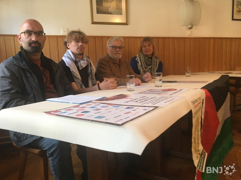 Le collectif Jura – Palestine, avec de gauche à droite Ali Hassan, Jérémy Boegli, Christian Frund et Marion Brahier, plaide pour un boycott d’Israël.