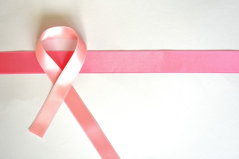 Nathalie Fleury rappelle l’importance de se faire dépister régulièrement pour le cancer du sein. (Photo libre de droits).