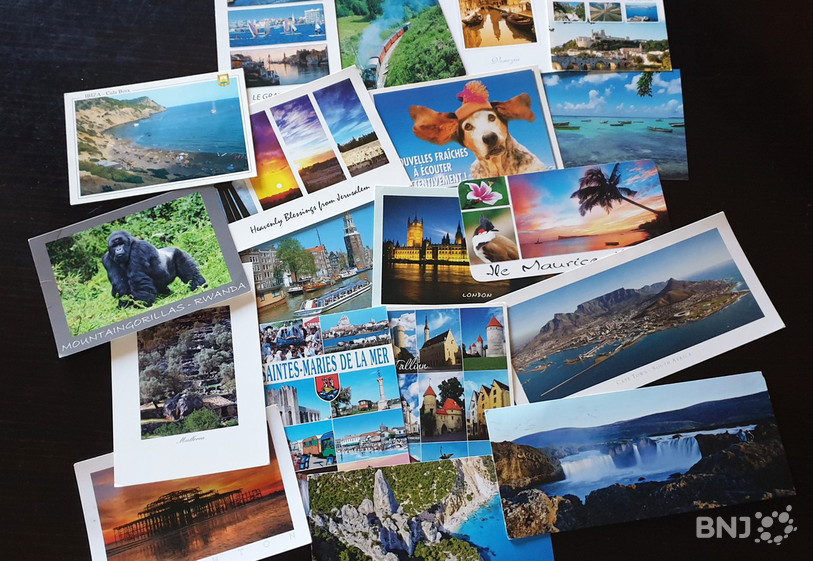 La carte postale ou le bonheur d'ouvrir la boîte aux lettres.