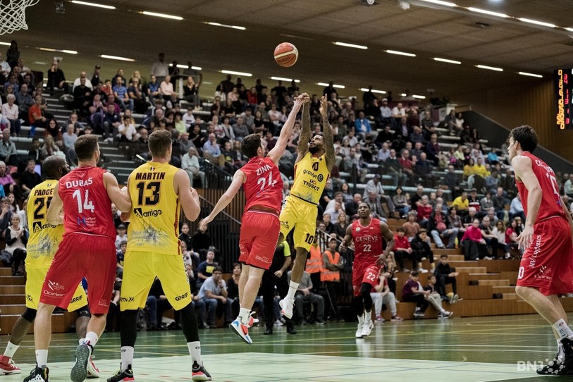 Les Neuchâtelois devront faire preuve d'adresse pour battre le champion en titre Fribourg Olympic le 30 novembre. (Photo: archives).