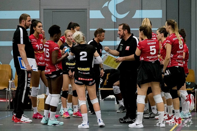Olivier Lardier donne ses consignes (photo : Jonathan Vallat).