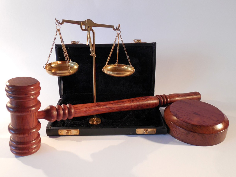 La justice doit désormais tenter d'écaircir les zones d'ombre pour savoir qui est l'auteur du coup de couteau mortel (photo : illustration).