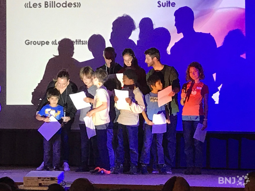 Les résidents des Billodes ont présenté sur scène le fruit de leurs réflexions autour des droits de l'enfant.