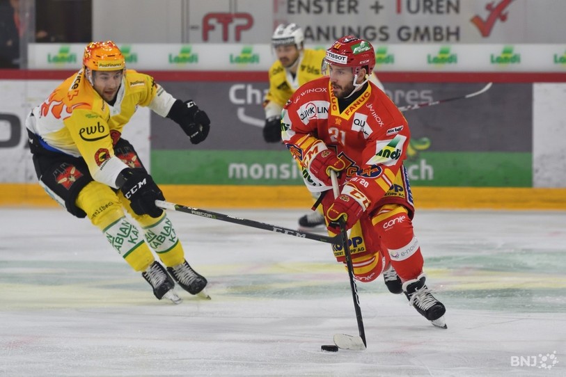 Jason Fuchs (ici face à Berne) va porter le maillot rouge à croix blanche la semaine prochaine.