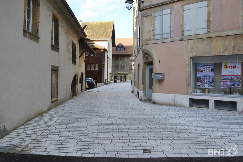Les travaux pour la réfection de la rue au centre de St-Blaise n'ont pas fini de faire parler d'eux.