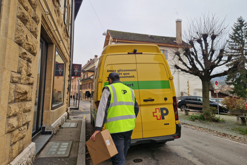 La distribution de colis, ici à Colombier.