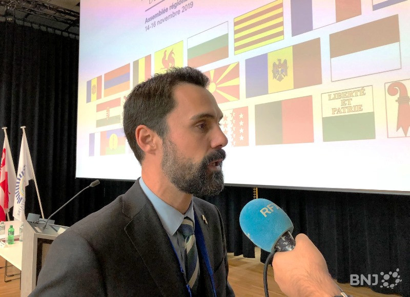 Présent dans le Jura, le président du Parlement de Catalogne Roger Torrent entend trouver des oreilles attentives au sujet de la situation politique dans sa région.