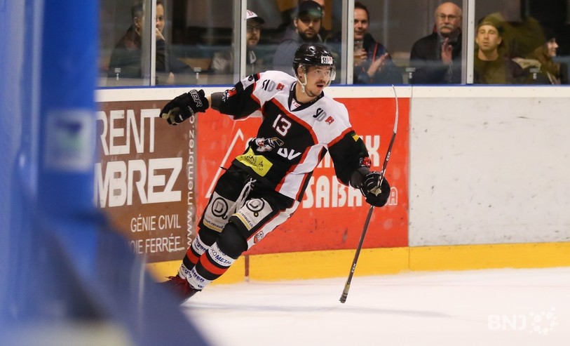 Arnaud Neukomm a marqué deux buts mardi soir (photo : Mauricette Schnider/archives).