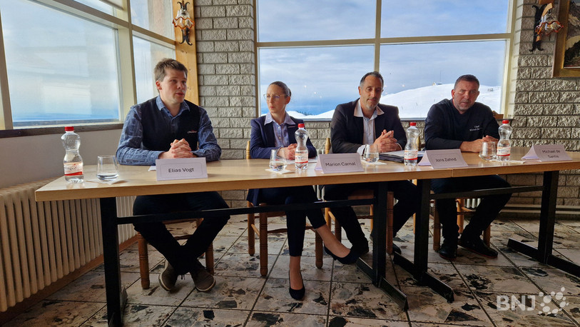 L’établissement emblématique du sommet jurassien se dote d’un duo de directeurs issus de la région. Avec sa nouvelle équipe, le propriétaire veut redynamiser le site.