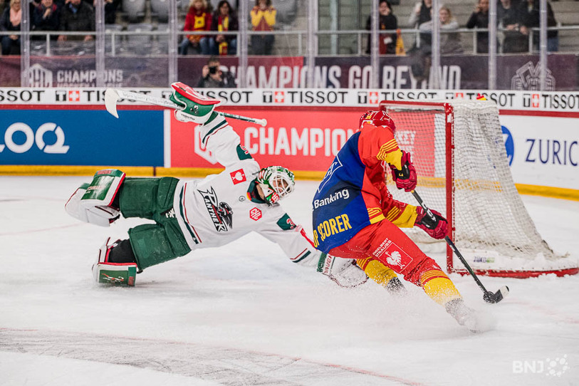 Toni Rajala a de nouveau enfilé son costume de sauveur pour libérer la Tissot Arena en prolongation !