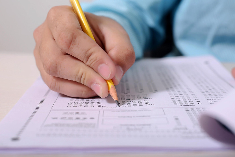 Les élèves du primaire ne devront plus passer d'épreuves communes avant leur entrée à l'école secondaire. (Photo : libre de droits).