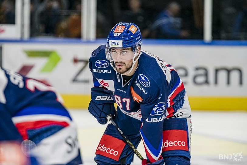 Marco Pedretti patinera au Voyeboeuf sous le chandail des ZSC Lions (photo : Jonathan Vallat).