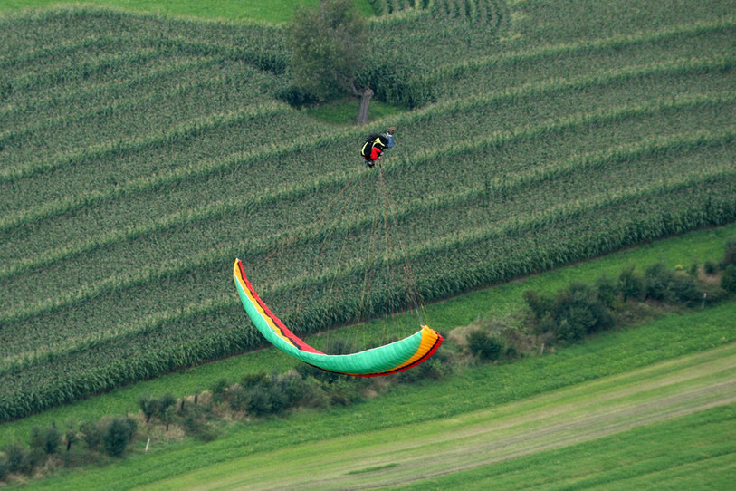 Les parapentistes de la région peuvent à nouveau fréquenter les sites de décollage et d'atterrissage du Club vol libre Jura (photo: archives).