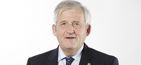 Hans Stöckli a accédé lundi à la présidence du Conseil des Etats. (Photo : parlament.ch)