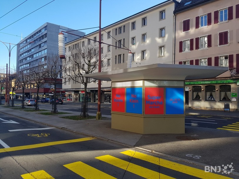 Le bâtiment avait accueilli plusieurs stands de nourritures. Il était inoccupé depuis plusieurs années.
