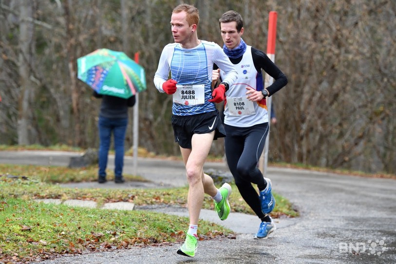 Julien Fleury s'est imposé sur trail de 15,2 kilomètres samedi après-midi entre Le Locle et La Chaux-de-Fonds. (Photo: Georges Henz)