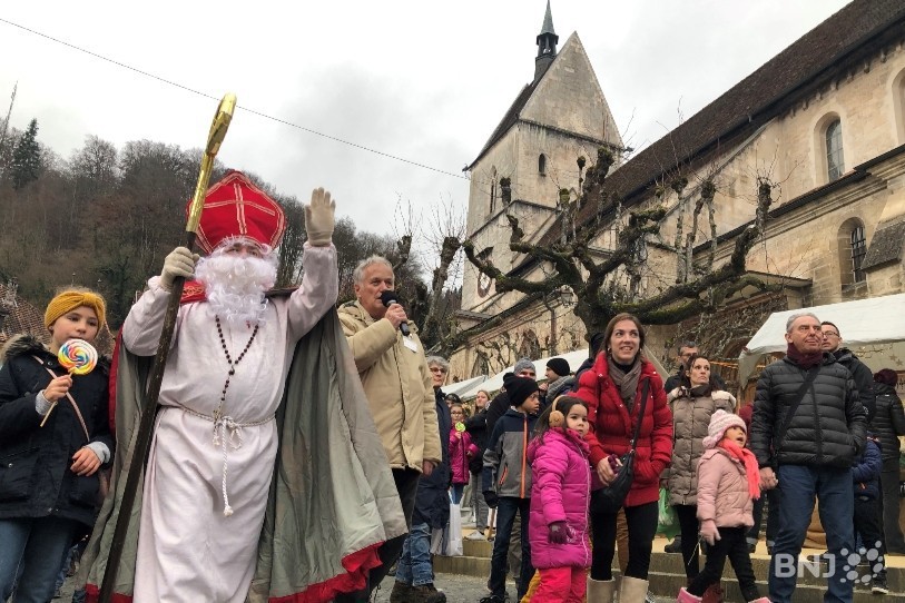 St-Nicolas a défilé samedi dans les rues de St-Ursanne.
