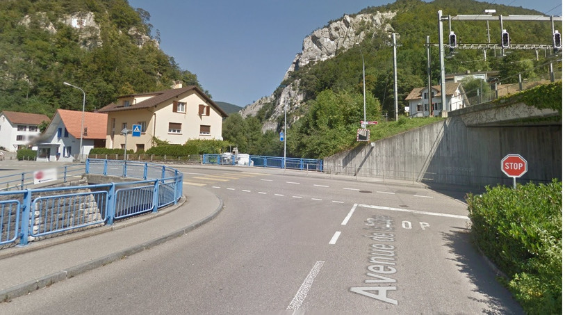 L'accident s'est produit à Moutier au croisement de l'Avenue de la gare et de la Route de Soleure. (Photo : Google Maps)
