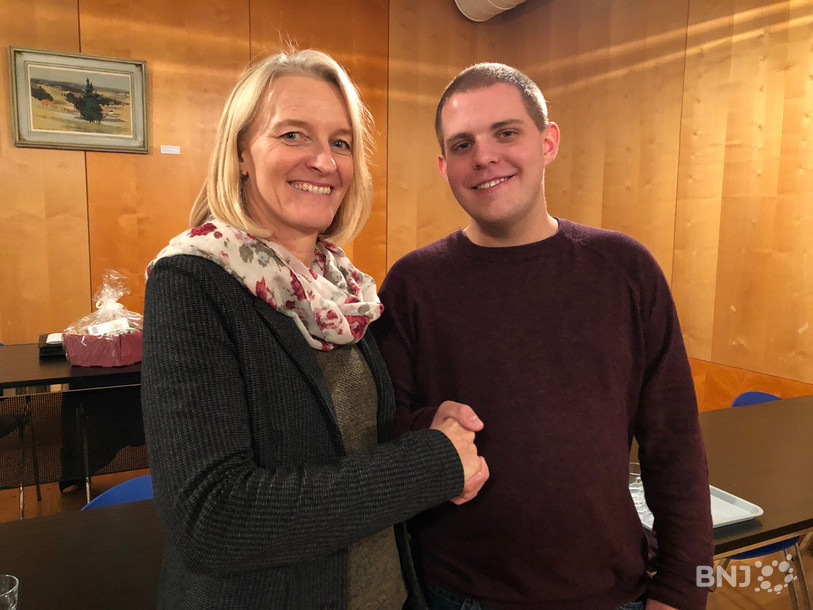 La socialiste Elisabeth Beck succède au PLR Gaëtan Aellen à la présidence du Conseil de ville de St-Imier.