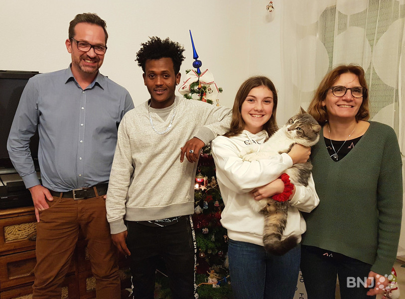 Robel, ici entouré en décembre 2019 de la famille Schnetz. (Photo : archives).