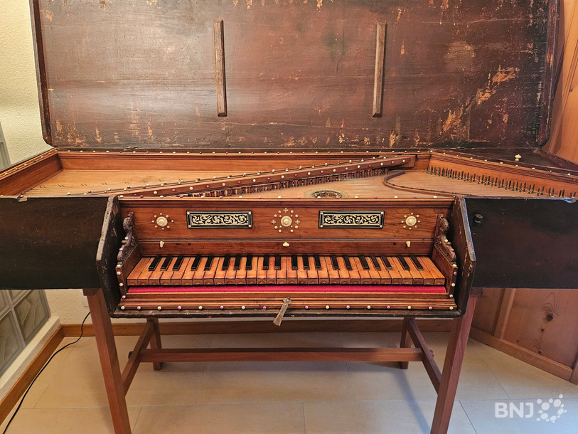 Ce virginal italien date d'environ 1575.