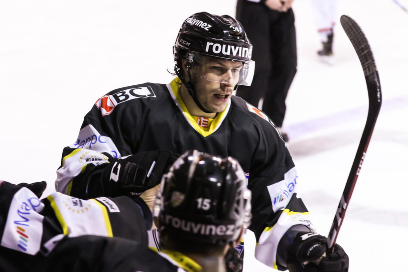 Nicolas Thibaudeau vit une semaine faste avec 4 buts inscrits lors des 3 derniers matchs du HC Ajoie. (photo: Mauricette Schnider).