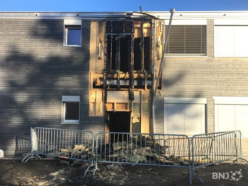 Une partie du bâtiment a été sérieusement touchée par l'incendie survenue dimanche. (Photo: archives)