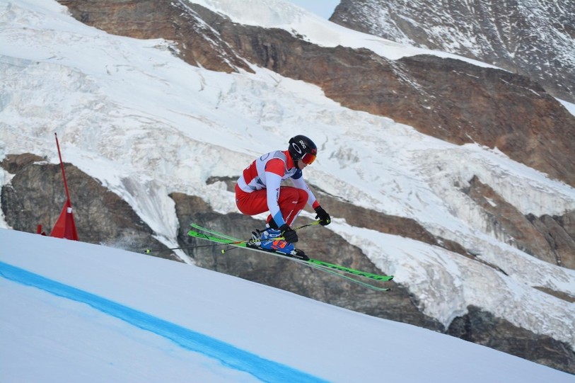 Robin Tissières à l'entraînement à Saas-Fee. (Photo Swiss-Ski)