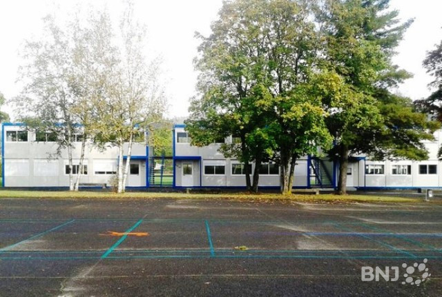 Les conteneurs, une solution provisoire pour l'école ménagère de Moutier? (archive d'illustration)