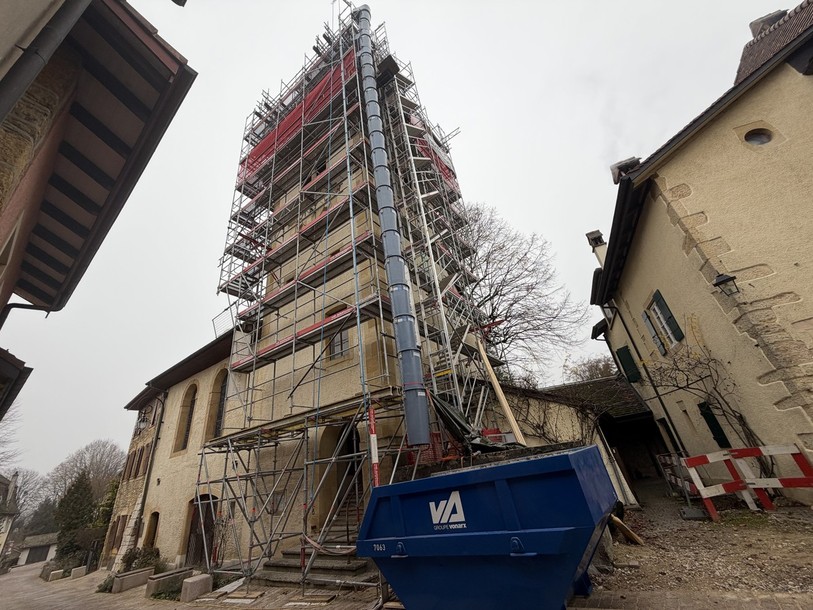 La toiture principale du temple ainsi que celle du clocher seront rénovées. 