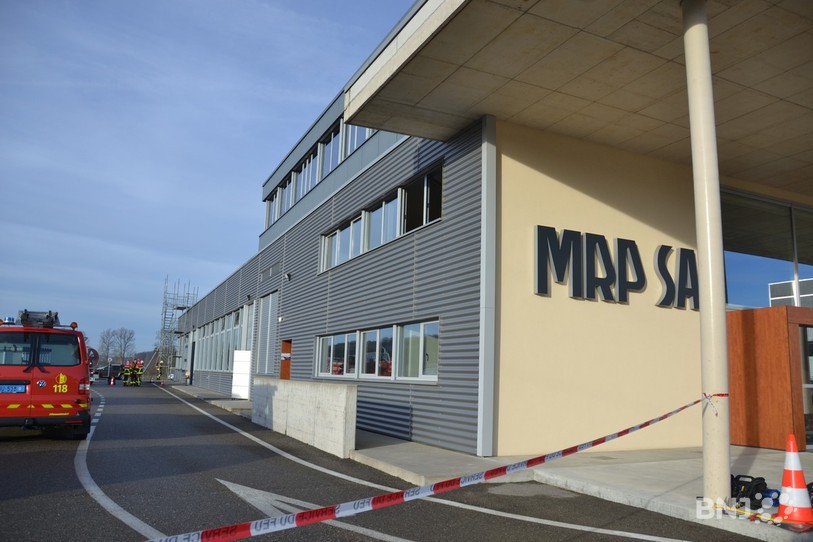 Un feu s'est déclaré au sous-sol de l'usine.