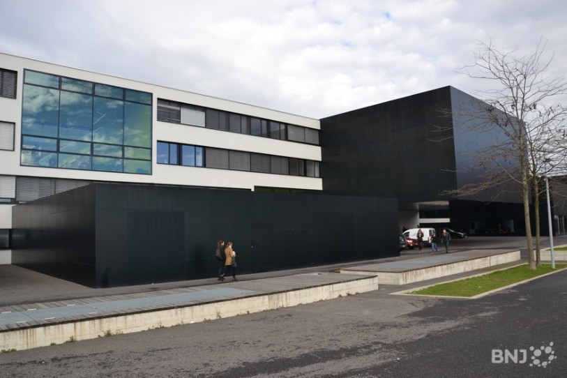 Si le Grand Conseil neuchâtelois accepte l'amendement de la Commission, l'avenir de la HEM ne se fera pas dans les urnes.