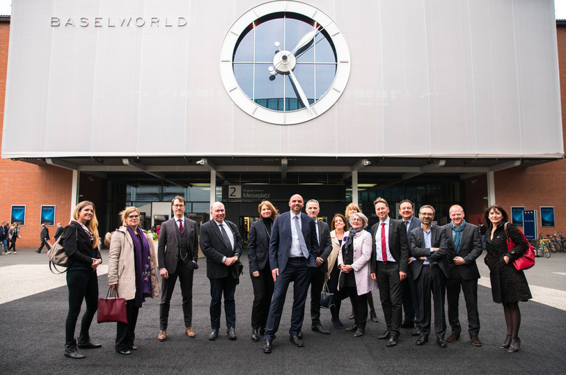 Le Conseil d'Etat neuchâtelois ne se déplacera plus in corpore à Baselworld comme ici en 2018. (Photo : archives SP)