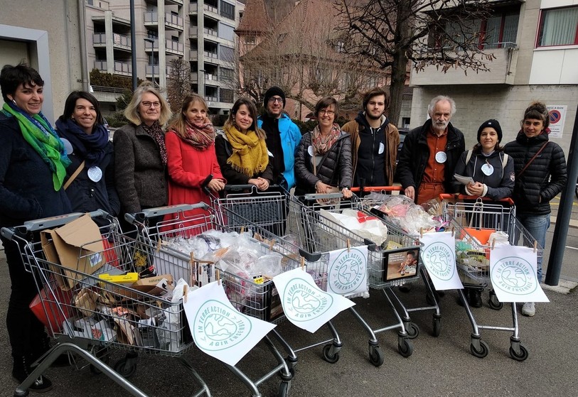 Les membres de l'association ont récolté une grande quantité d'emballages après 3 heures d'action.