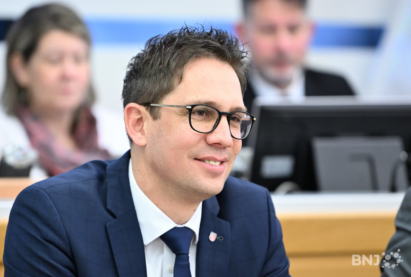 Raphaël Ciocchi a précisé les modalités de mise à niveau des 14 enseignants prévôtois concernés. (Photo : Georges Henz).