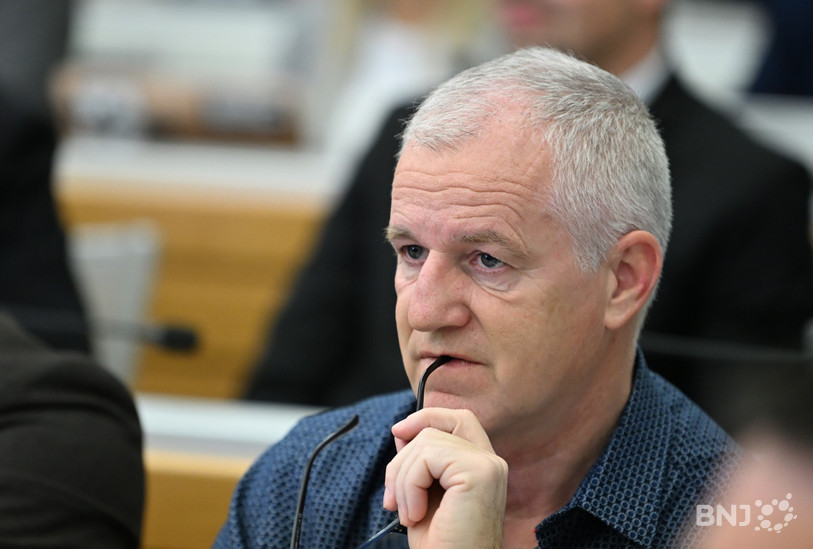 Le député jurassien Didier Jolissaint (PLR) estime qu’un maire devrait être systématiquement informé des interventions de la police cantonale dans sa commune. Il l’affirme dans une question écrite. (Photo : Georges Henz).
