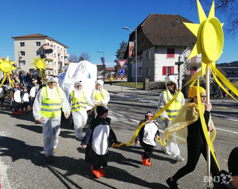 Le thème de l'année a bien collé à la météo printanière : Carnaval se réchauffe.