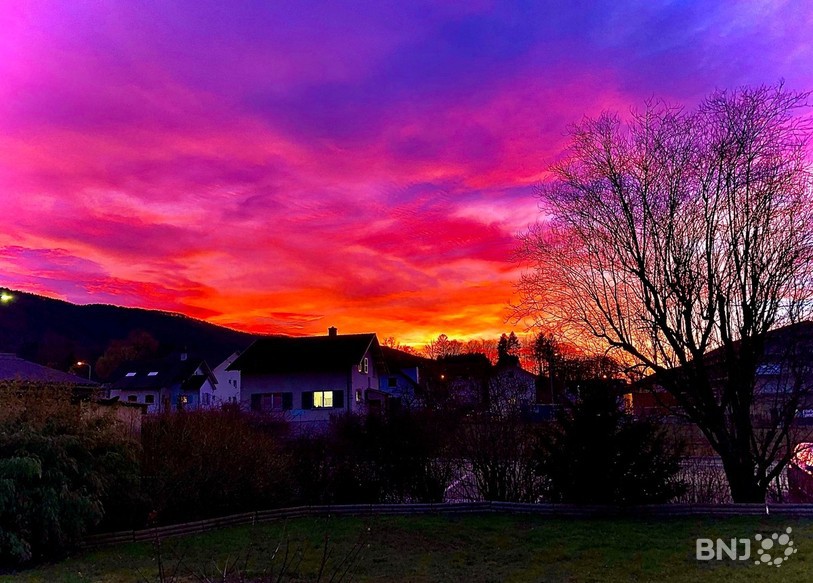 Un coucher de soleil idyllique à Châtillon (photo : Raphaël Chalverat).