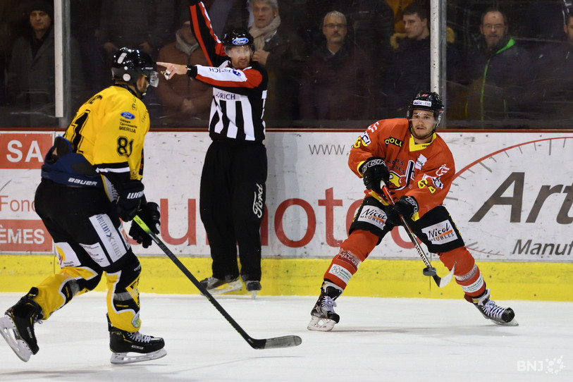 Marco Müller et le HCFM retrouveront Jérôme Bonnet et St-Imier en finale des play-off du groupe ouest ! (Photo: archives)