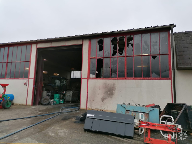 Le sinistre s'est produit dans un atelier agricole de la rue du 23-juin à Courroux.