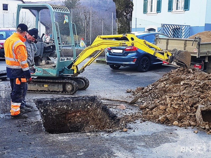 Les travaux entrepris mardi matin à Bressaucourt ont permis de résoudre la fuite d'eau.